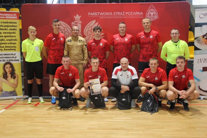 Drużyny eliminacji strefowych Mistrzostw Wielkopolski Strażaków w Piłce Nożnej Halowej