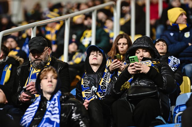 Arka Gdynia - Lech Poznań: Zdjęcia kibiców z meczu 15. kolejki PKO BP Ekstraklasy