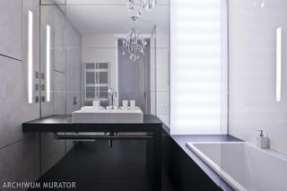 nowoczesna biała łazienka z kryształowym żyrandolem
