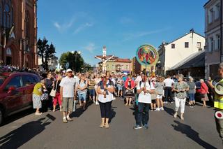 Pielgrzymi z Siedlec wyruszyli na Jasną Górę. Pokonają pieszo ponad 370 km!/ZDJĘCIA/