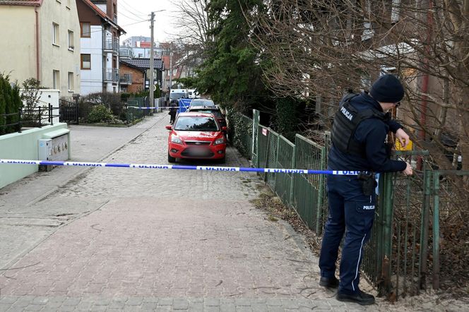 Obława za sprawcą zabójstwa w Gdańsku. Na ulicy leżały zwłoki mężczyzny