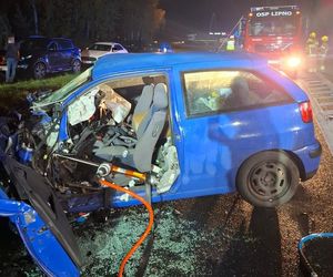 Pijana sprawczyni kolizji odjechała dymiącym się samochodem