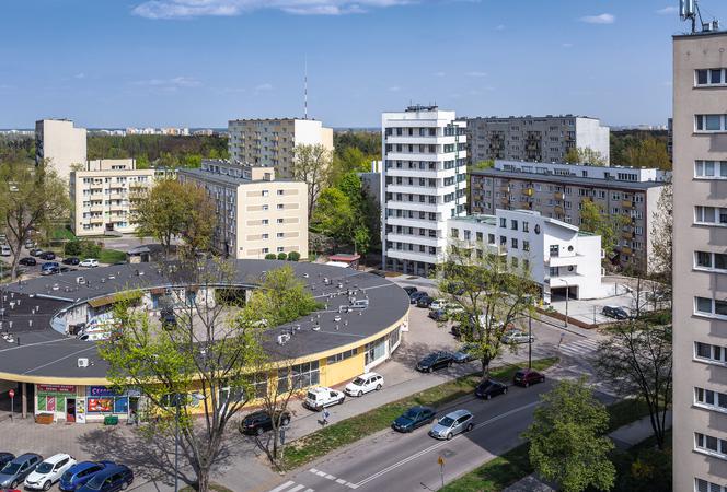 Biały Dom na Bielanach w Warszawie 1