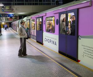 Chopinowski tramwaj i pociąg metra w Warszawie