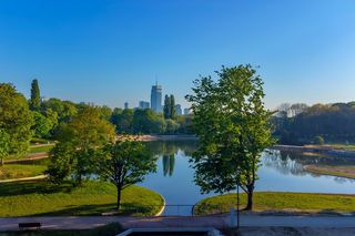 Najpiękniejszy park na świecie znajduje się w Warszawie? Ten Central Park wygląda jak z bajki Disneya
