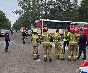 Siedliska. Ciężarówka wjechała w autobus szkolny. 5 dzieci w szpitalu