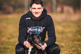 Pasaż Grunwaldzki i Panthers Wrocław w szczytnej akcji! Adoptuj pieska ze schroniska