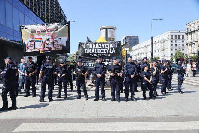 Parada Równości z politykami.