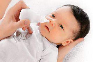 Czyszczenie noska niemowlaka. Czym i jak czyścić nos małego dziecka?