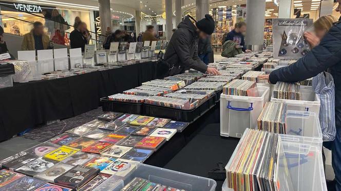 Kiermasz płytowy w galerii Focus Mall Zielona Góra 