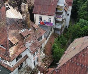 	Bydgoszczanie zwiedzją opuszczone domy. W Niemczech byli w starej fabryce czekolady i zapomnianym sanatorium