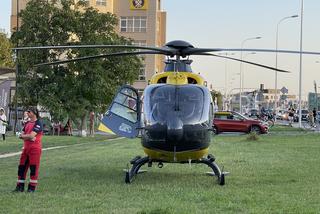 Warszawa. Koszmar na Bemowie. Roczna dziewczynka runęła z 4 piętra. Dramatyczna akcja ratunkowa