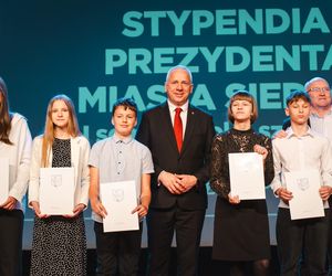 Blisko 700 najzdolniejszych siedleckich uczniów z nagrodami za dokonania w nauce!