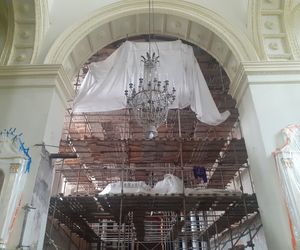 Zachełuszki, polichromie i wieża z XIV wieku – co skrywa dawny kościół bernardynów? [AUDIO] 