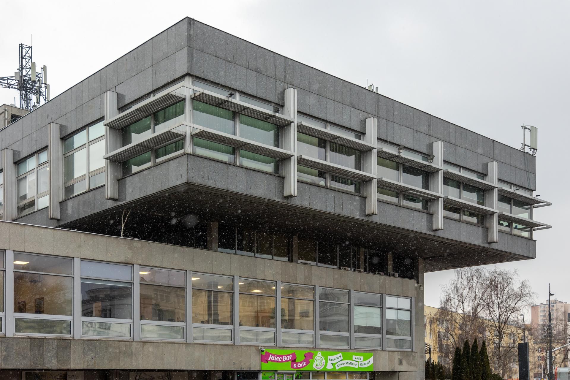 Uniwersus w Warszawie