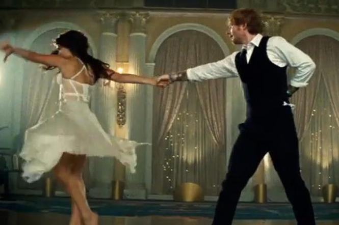 Ed Sheeran - kadr z piosenki Tinking Out Loud