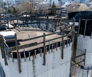 Nadbudowa kamienicy na Gocławku w Warszawie