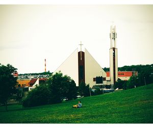 Kościół pw. Dobrego Pasterza na Osiedlu Legionów w Tarnowie