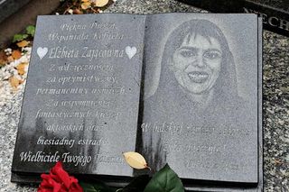 Elżbieta Zającówna odeszła tuż przed Wszystkimi Świętymi. Tak wygląda grób aktorki