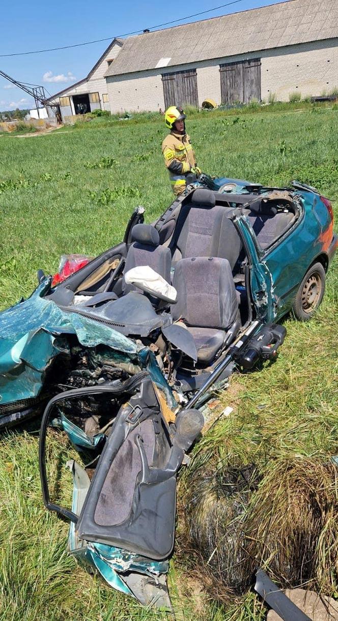 W wypadku w Kosutach 79-latek zginął na miejscu. Rodzinie mężczyzny składamy wyrazy współczucia.