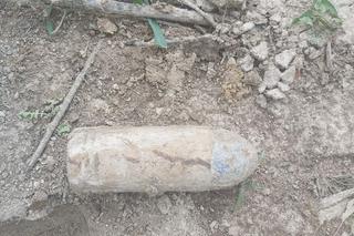 Pocisk artyleryjski w Szerzynach 