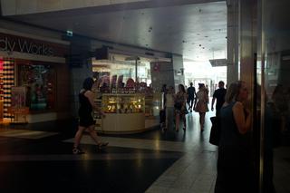 WARSZAWA OSZCZĘDZA PRĄD.