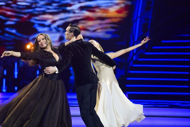 Anna Mucha zabrała ukochanego na salony! Para wzbudziła ogromne poruszenie na ściance