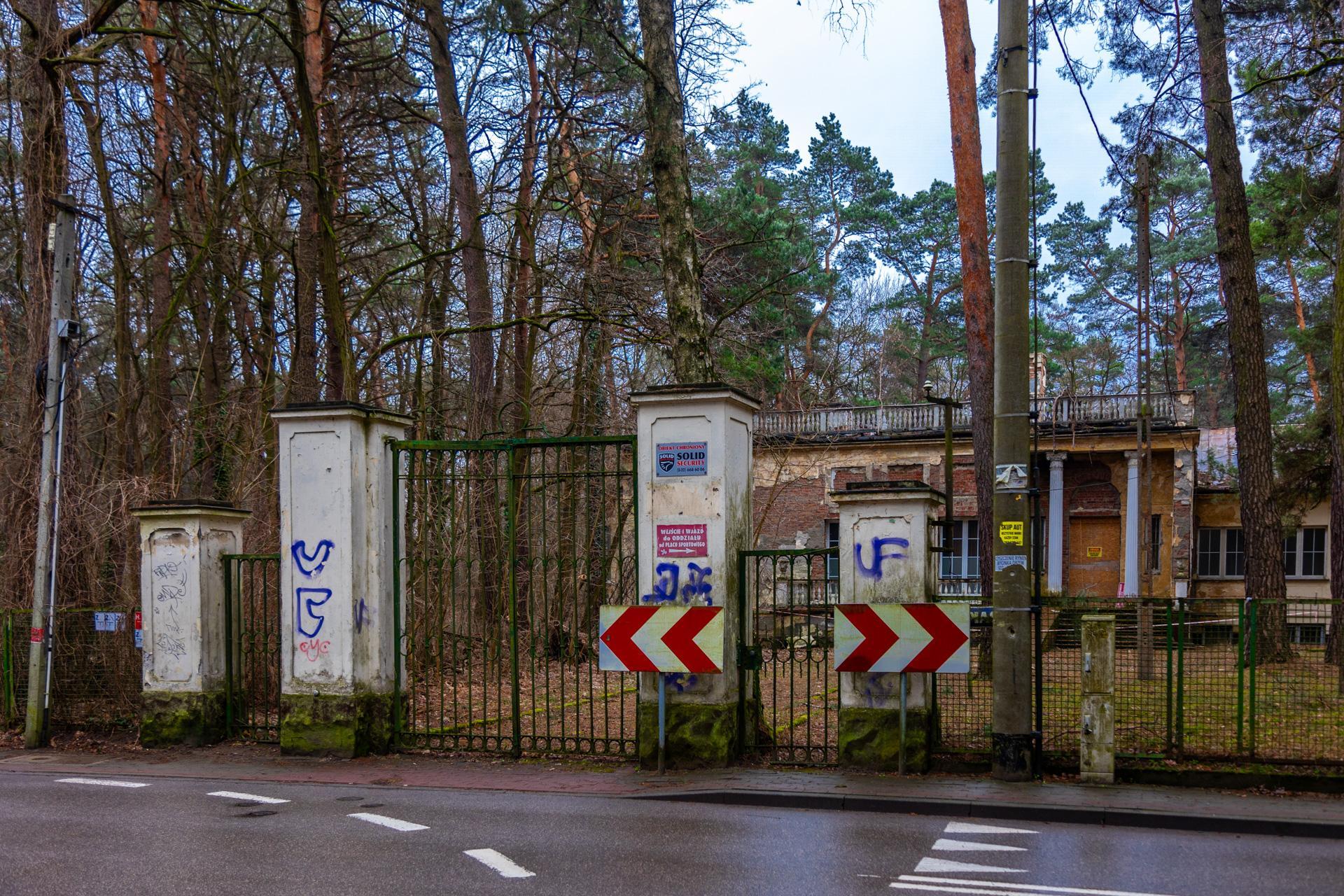 Konstancin-Jeziorna. Opuszczone wille - zobacz zdjęcia rezydencji, które kiedyś zachwycały