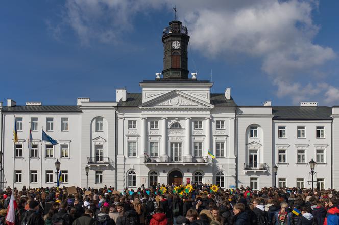 Płoccy uczniowie solidarni z Ukrainą