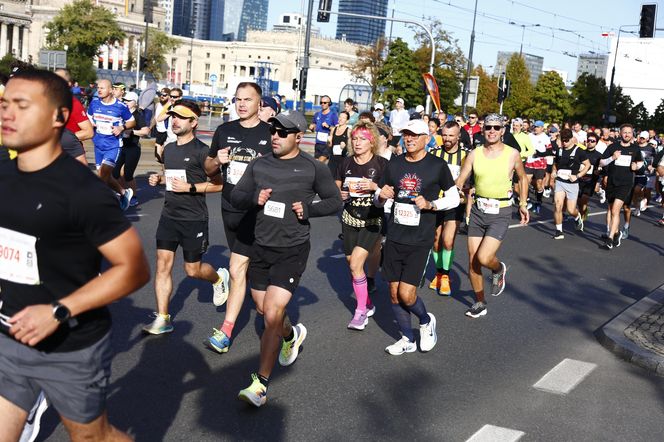 Uczestnicy 46. edycji Nationale-Nederlanden Maratonu Warszawskiego