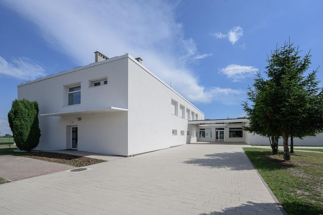 Remont i termomodernizacja szkoły w Domaniowie