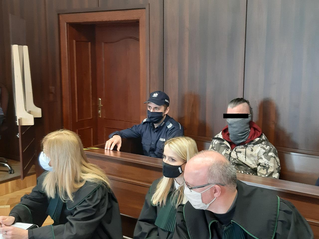 Tulipan przed opolskim sądem. Piotr K. nie przyznaje się do wyłudzeń i oszustw