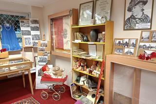 Sala Tradycji Starej Ósemki mieści się w Szkole Podstawowej nr 9 w Siedlcach