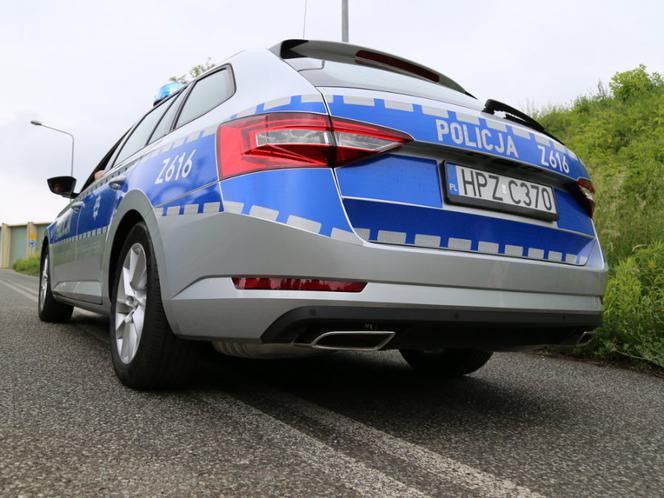 Nowe radiowozy - 272-konna Skoda Superb