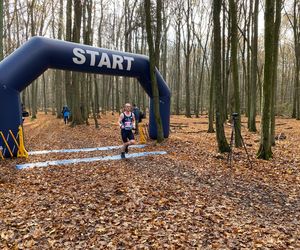 Niebieski Bieg Niepodległości. Przebiegli 10 km by uczcić niepodległą Polskę