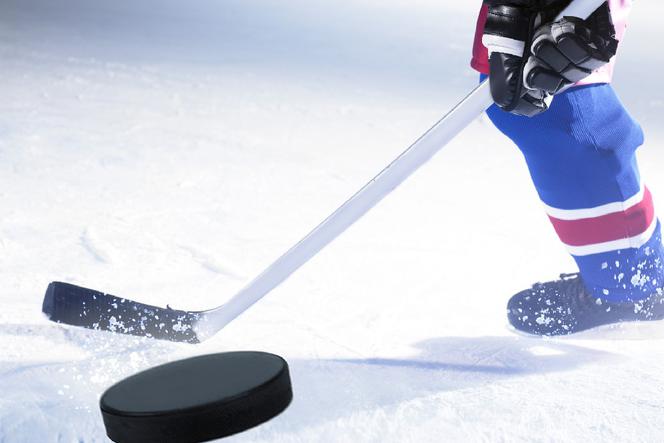 Zimowe treningi: hokej na lodzie