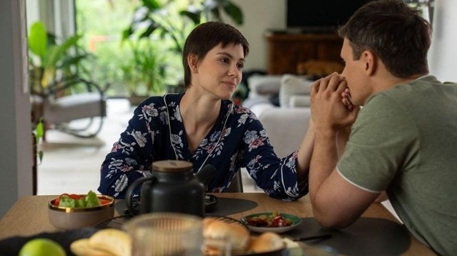 Na dobre i na złe odc. 965. Krzysztof Radwan (Mateusz Damięcki), Blanka (Pola Gonciarz)