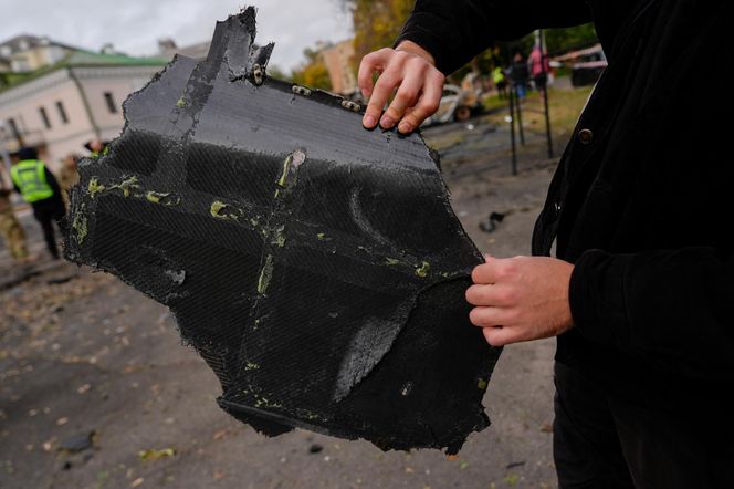 Drony, fenomen współczesnego pola walki...