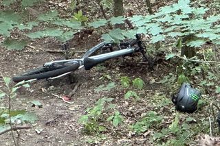 Dramat na Bielanach. Nastolatek wywrócił się na rowerze. W akcji śmigłowiec LPR