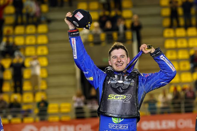 Wiktor Przyjemski mistrzem świata juniorów. Finał SGP2 na Motoarenie w Toruniu - zdjęcia z imprezy