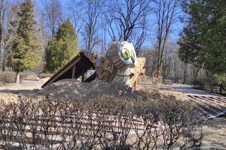 Dzieci będą miały nowe miejsce do zabawy. W Białymstoku powstaje piękny plac zabaw