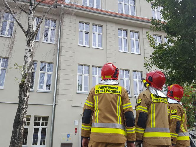 Strażacy przy Szkole Podstawowej nr 3