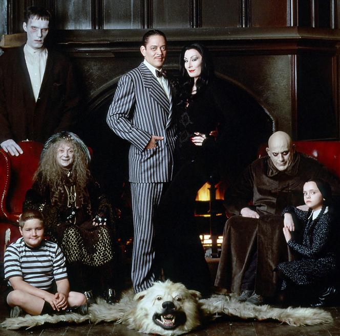 Rodzina Addamsów - kadry z kultowego filmu