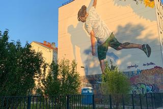 Park imienia Wisławy Szymborskiej przy ulicy Karmelickiej w Krakowie