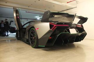 Lamborghini Veneno Roadster