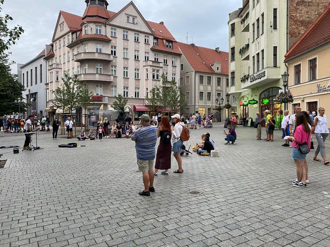 Busker Tour2023 zawitał do Zielonej Góry. Mamy zdjęcia z tego wydarzenia. Oto jak wyglądał pierwszy dzień 