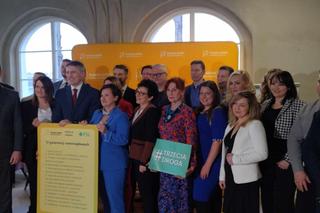 Koalicyjny Komitet Trzecia Droga Polska 2050 Szymona Hołowni - Polskie Stronnictwo Ludowe prezentuje kandydatów z Torunia w wyborach samorządowych