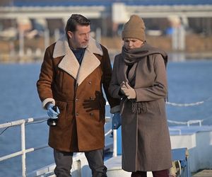 Pierwsza miłość, odcinek 4008: Łucja Reterska (Anna Samusionek), detektyw (Leszek Żukowski)