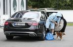 Krzysztof Gojdź przyłapany na wizycie w klinice. Tak wygląda po liftingu twarzy