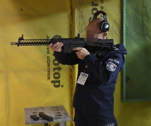 Zawody strzeleckie w Warszawie. Z bronią weterani, funkcjonariusze i żołnierze